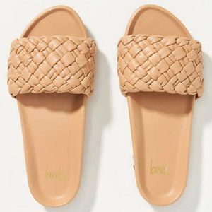Beek Triller Slide Sandal size 8